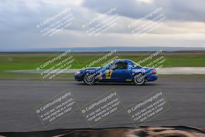 media/Jan-14-2023-CalClub SCCA (Sat) [[d2757389b8]]/Group 7/Race (Sunset)/